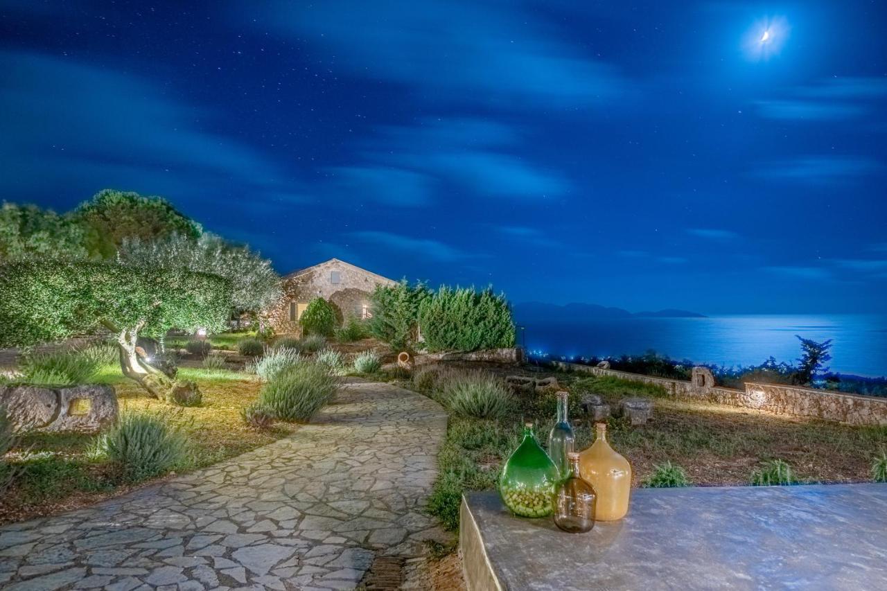 Blue Horizon Cottages Tzamarelata Екстериор снимка